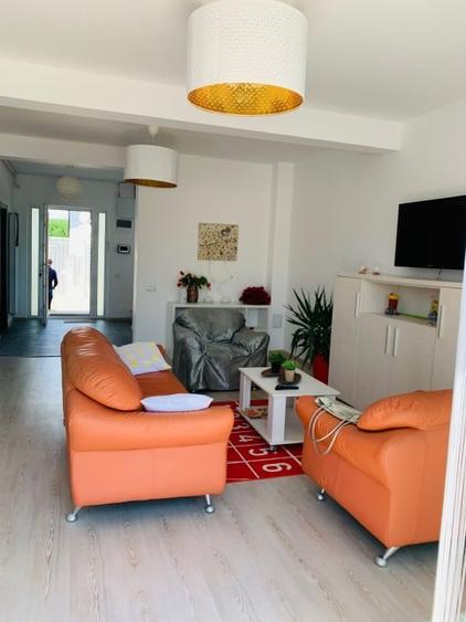 Casă individuală cu 4 camere cu Teren 205 Mp în Kamsas