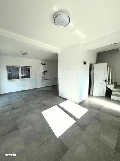 Casă cu 4 camere cu Teren 200 Mp în Central