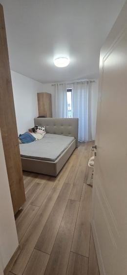 Apartament cu 3 camere decomandat, mobilat în I. C. Frimu