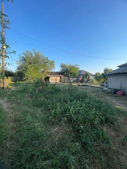 Casă cu 3 camere cu Teren 800 Mp în Fundeni