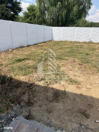 Duplex de vanzare cu 4 camere si 2 bai ,Ghiroda - 2
