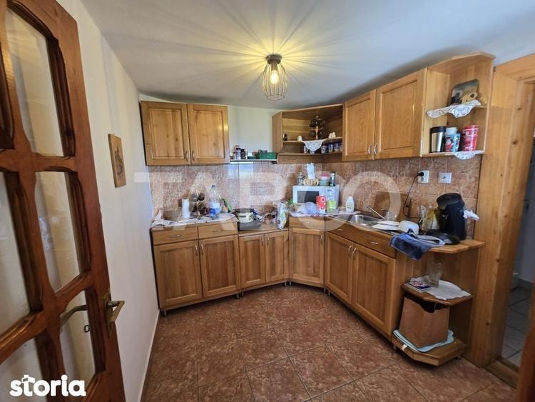 Casă cu 3 camere cu Teren 64 Mp în Sadu