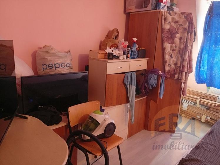 Garsonieră semidecomandată în Iosia