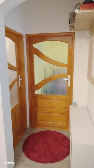 Apartament cu 3 camere semidecomandat în Mehala