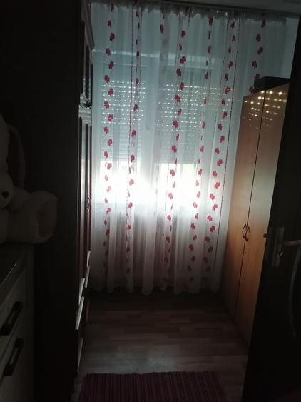 Apartament cu 2 camere semidecomandat în Valea Rosie