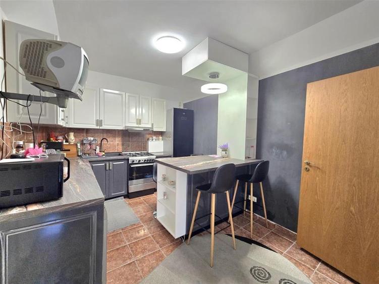 Casă individuală cu 4 camere cu Teren 549 Mp în Podgoria
