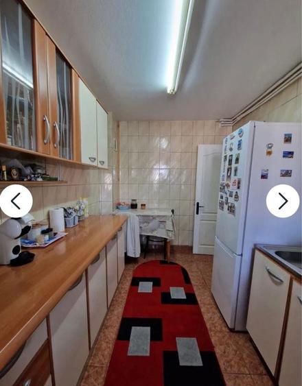 Apartament cu 2 camere decomandat în Micro 6