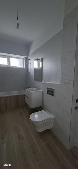 Apartament cu 2 camere decomandat în Tătărași