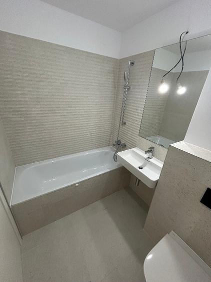 Apartament cu 2 camere decomandat în Aviației