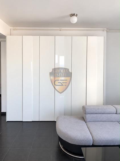 Apartament cu 3 camere decomandat în Faleza Nord