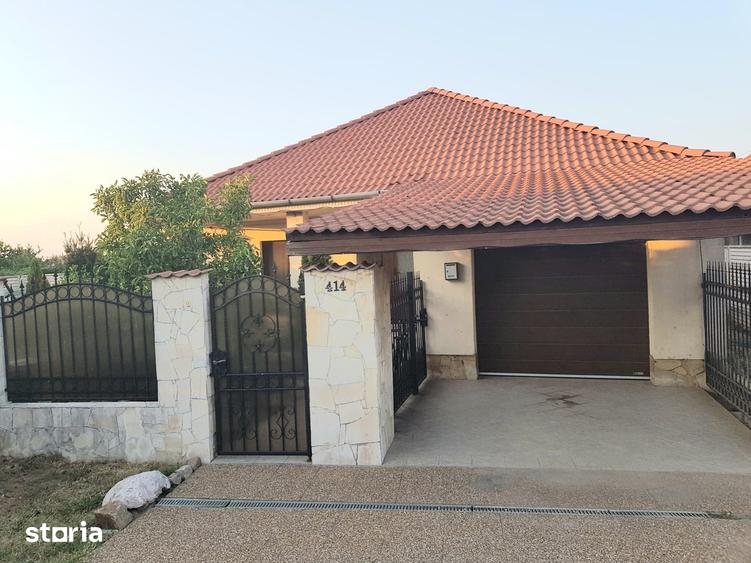 Casă cu 4 camere cu Teren 520 Mp în Central