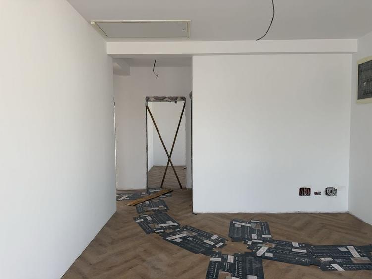 Casă cu 4 camere în Tamași