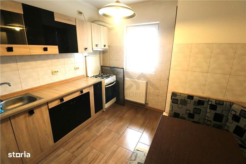 Apartament cu 3 camere decomandat în Circumvalațiunii
