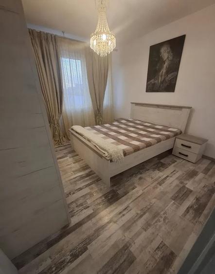 Apartament cu 2 camere semidecomandat, mobilat în Unirii