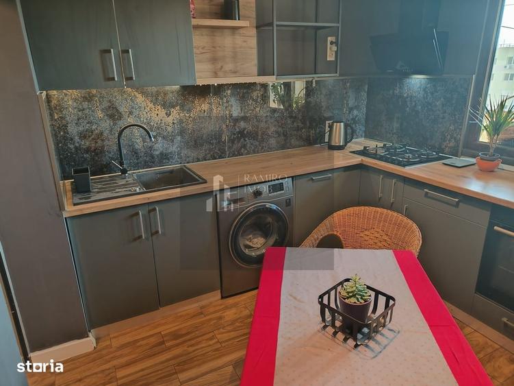 Apartament cu 2 camere decomandat în Apărătorii Patriei