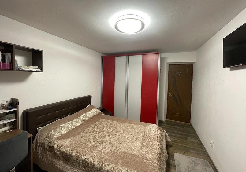Apartament cu 3 camere decomandat în Granit