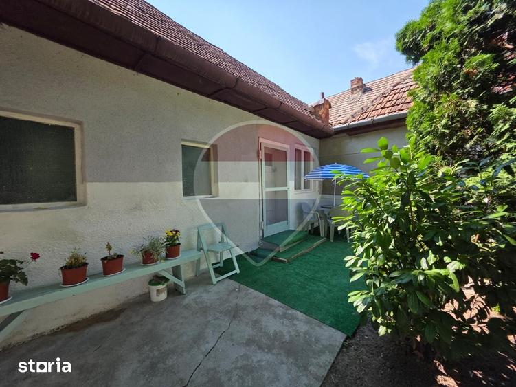 Casă cu 3 camere cu Teren 1400 Mp în Adămuș