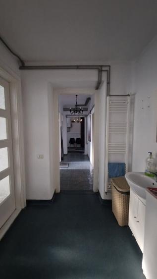 Spațiu comercial, de 70 mp, în Centrul Istoric