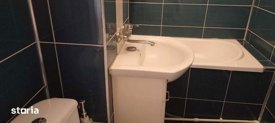 Garsonieră decomandată în Plătărești