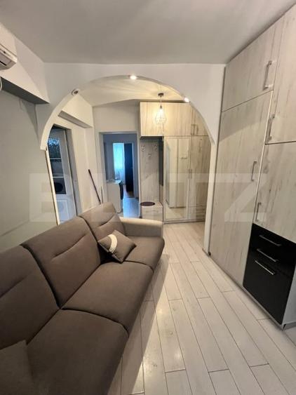 Apartament cu 2 camere decomandat, mobilat în Complex Studențesc