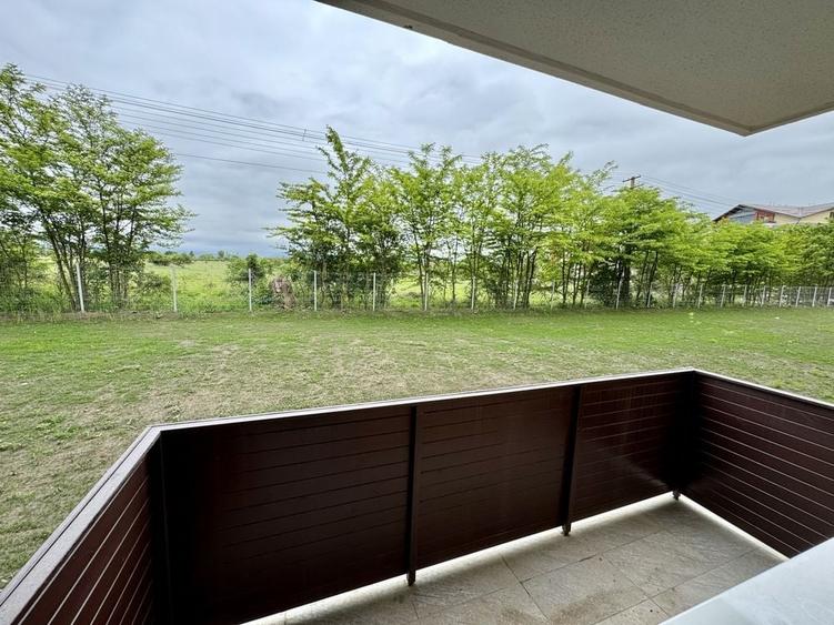 Apartament cu 2 camere decomandat în Sânpetru