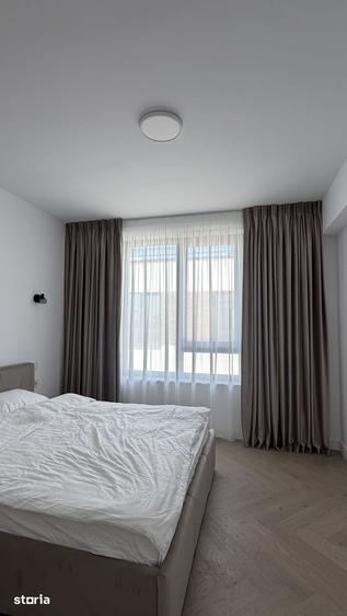 Casă cu 5 camere cu Teren 450 Mp în Snagov