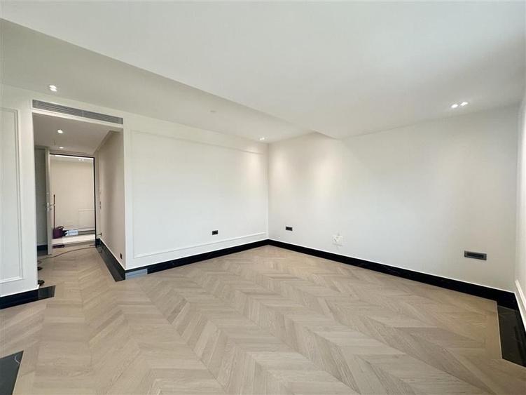 Apartament cu 5 camere decomandat, mobilat în Floreasca