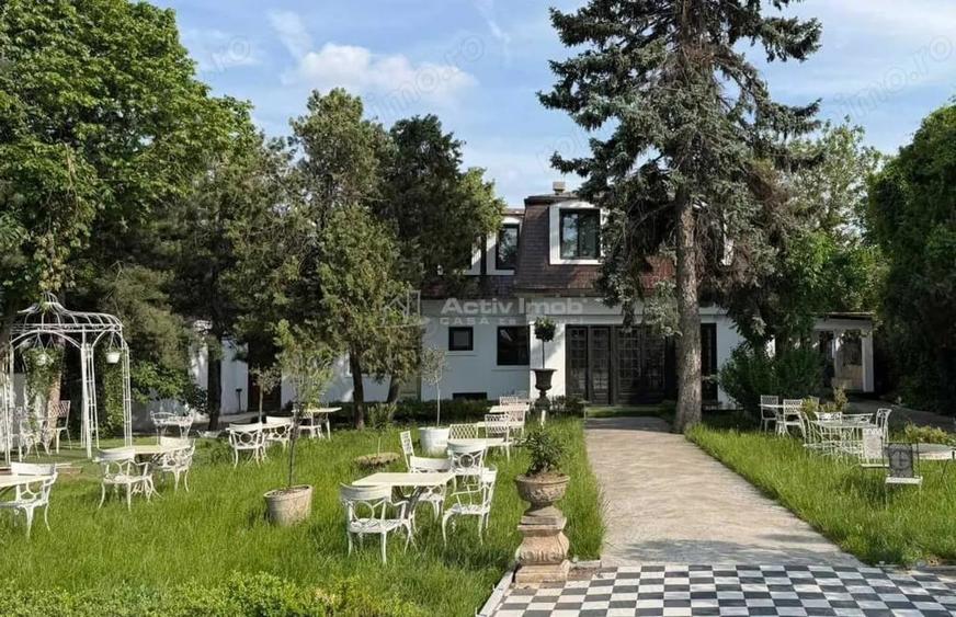 Casă cu 32 camere cu Teren 2450 Mp în Dămăroaia