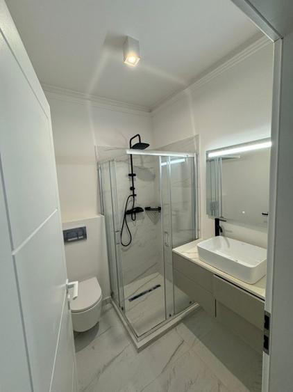 Casă individuală cu 4 camere cu Piscina în Andrei Mureșanu
