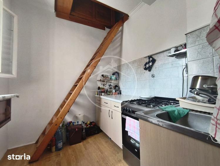 Casă cu 3 camere cu Teren 297 Mp în Central