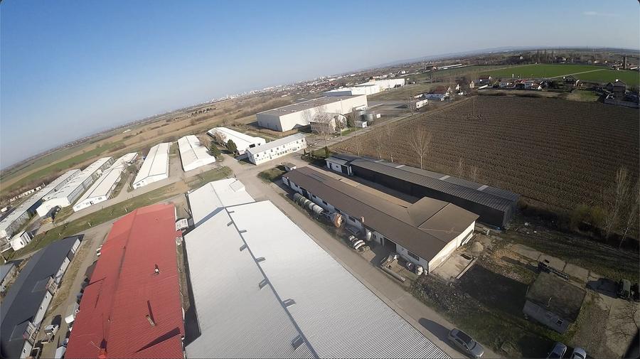 Spațiu industrial, de 630 mp, în Vetiș