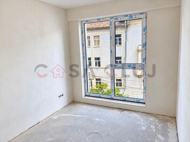 Apartament cu 3 camere decomandat în Central