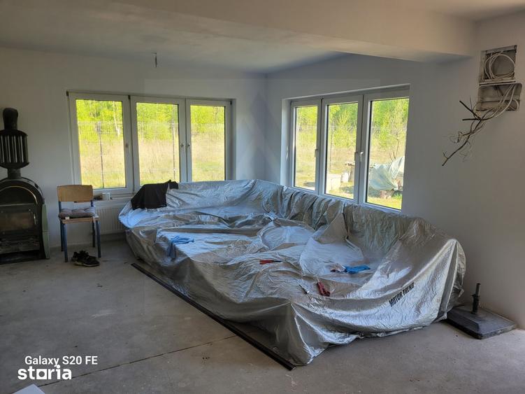 Casă cu 4 camere cu Teren 1050 Mp în Central