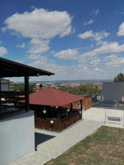 Casă cu 6 camere cu Piscina în Cordău