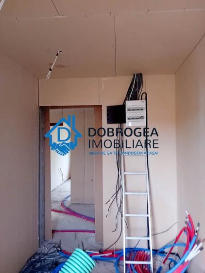 Casă individuală cu 5 camere cu Teren 1000 Mp în Murighiol