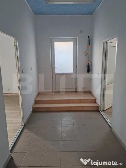 Casă cu 7 camere cu Teren 1108 Mp în Burdujeni