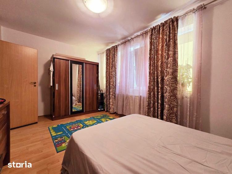Apartament cu 2 camere decomandat în Industriilor