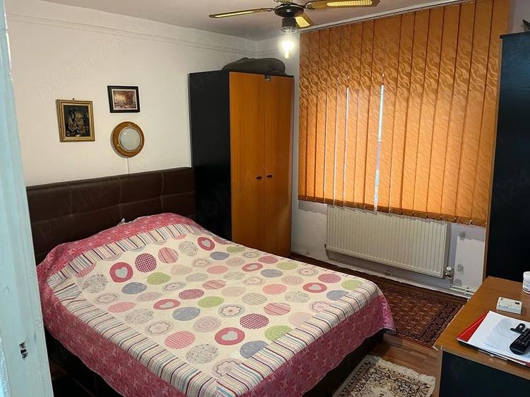 Apartament cu 3 camere decomandat în Unirii Nord