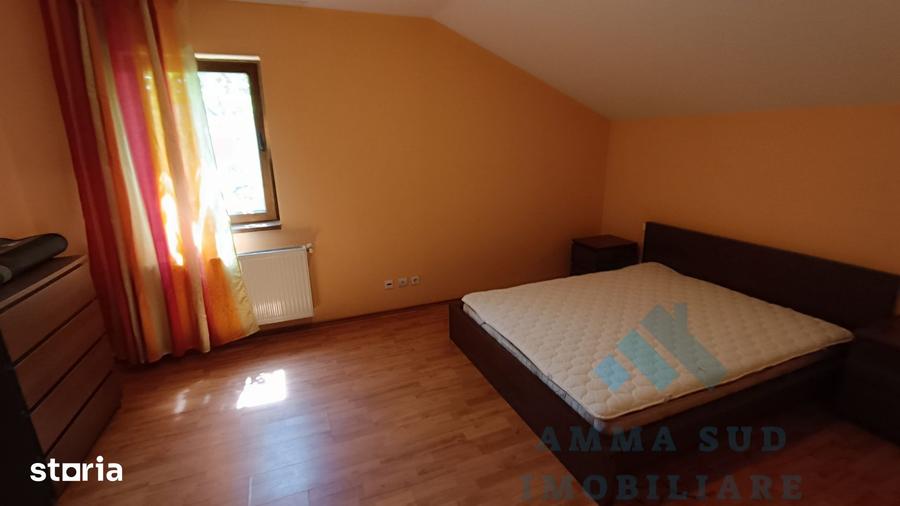 Casă cu 3 camere cu Teren 270 Mp în Central