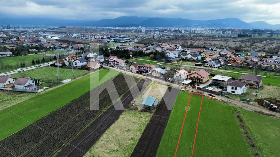 Teren agricol intravilan de 2112 mp, în Sânpetru
