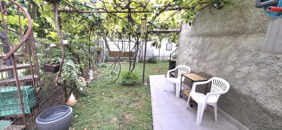 Casă cu 4 camere în Dosu Bricii