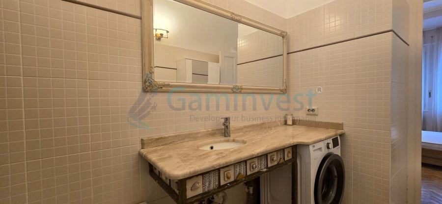 Apartament cu 4 camere decomandat în Ultracentral