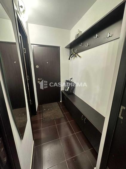 Apartament cu 2 camere semidecomandat în Dacia