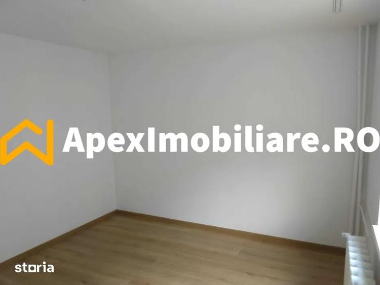 Apartament cu 2 camere decomandat în Centrul Civic