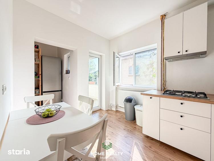 Apartament cu 5 camere, mobilat în Olimpia-Stadion
