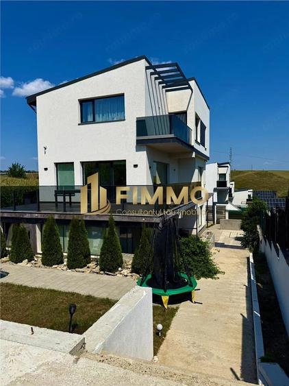 Casă cu Teren 675 Mp în Bulai