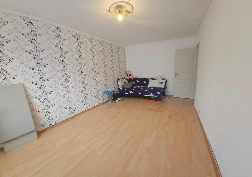 Basarabia Arena Nationala, Spital Judetean IF, 2 bai, dec., luminos, plan secund - 3