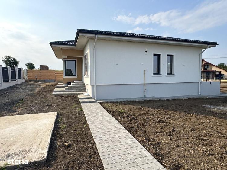 Casă cu 4 camere în Horpaz