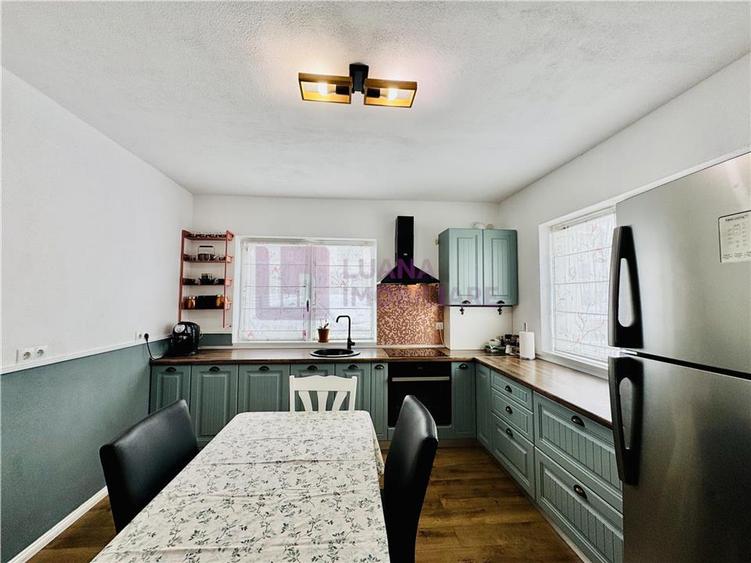 Duplex cu 4 camere cu Canalizare în Daia