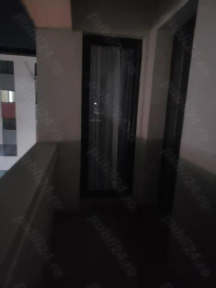 Apartament cu 2 camere decomandat în Roșu